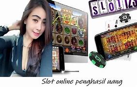 Emak Gila Main Game Slot Online Apakah Benar Bisa Menghasilkan Uang